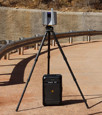 Trimble X12